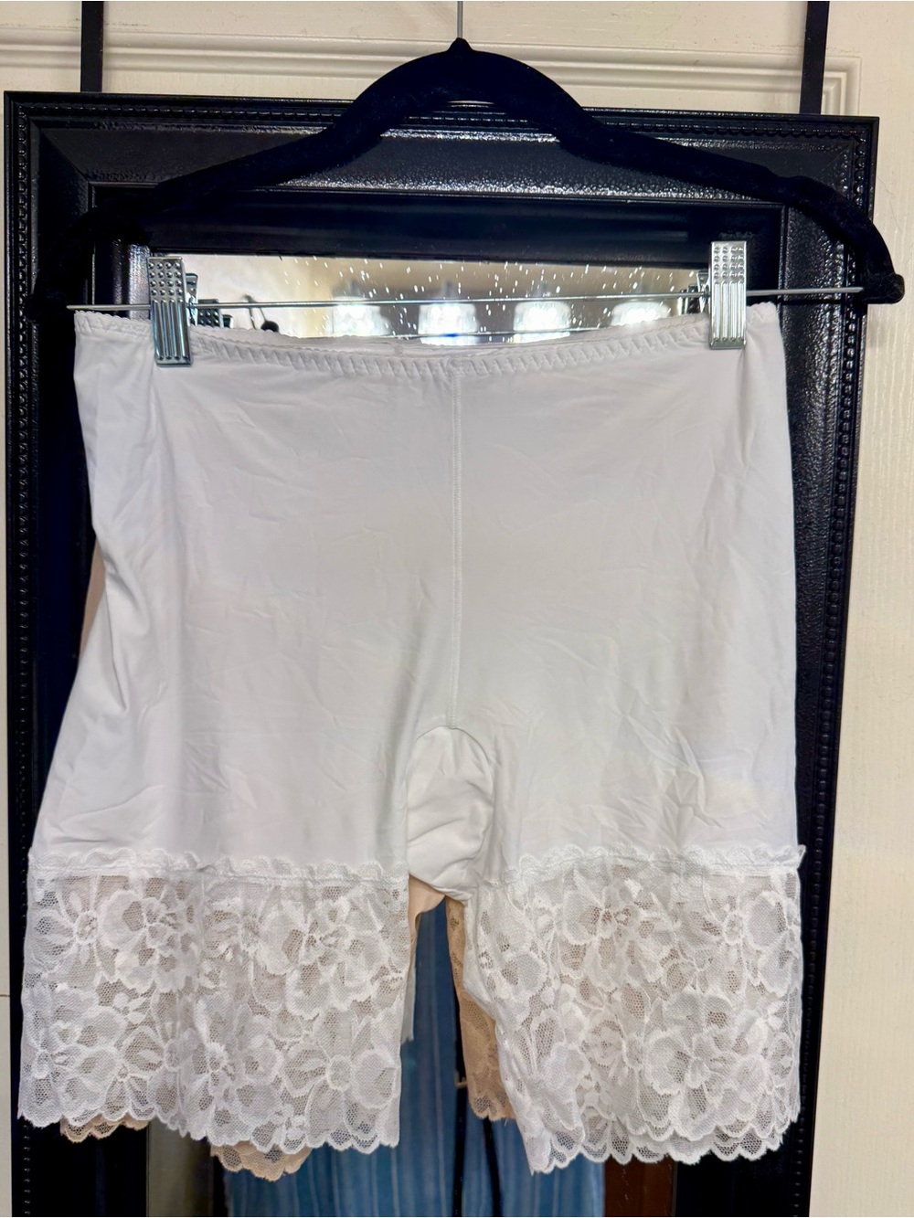 White Lace-Trim Boyshort Shaper
